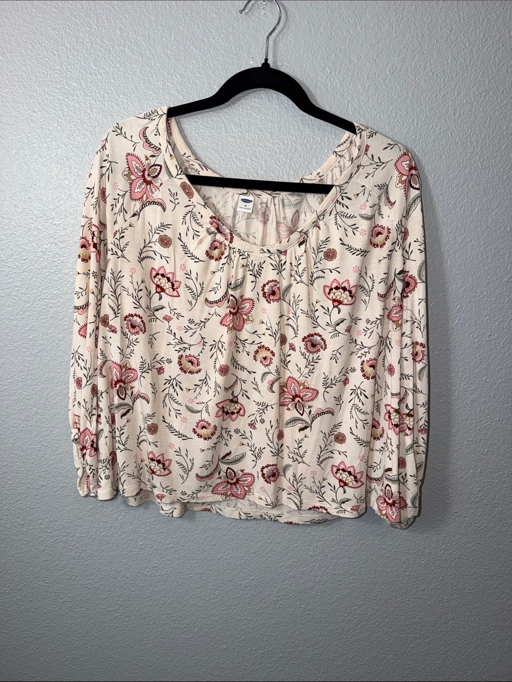 Old NavyWomen's Cream Floral Scoop Neck Top